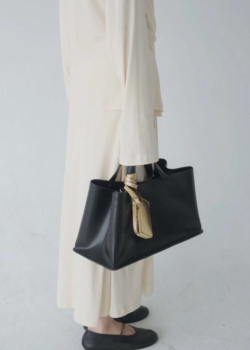 BAQUETTE SQUARE BAG