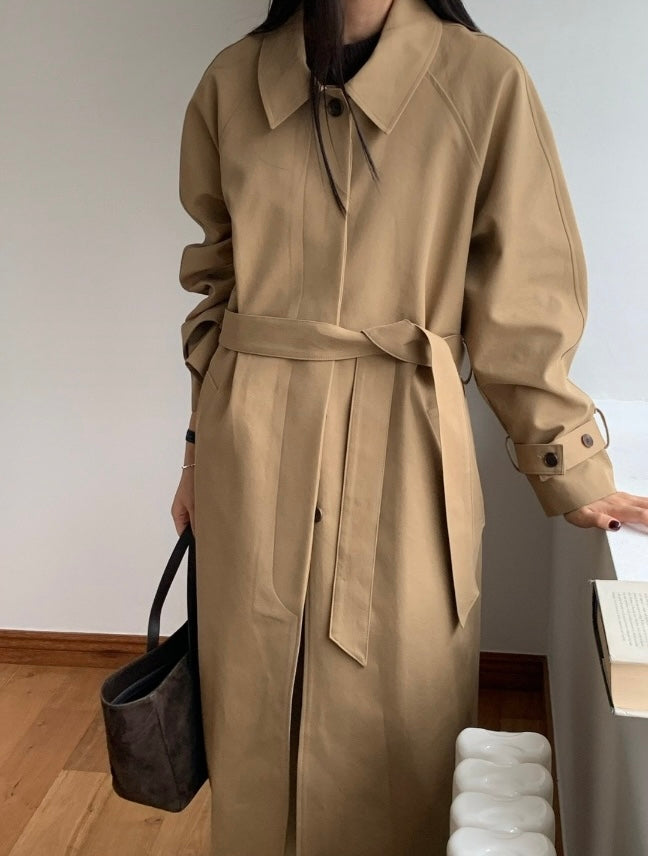 
                  
                    BERWICK TRENCH COAT
                  
                