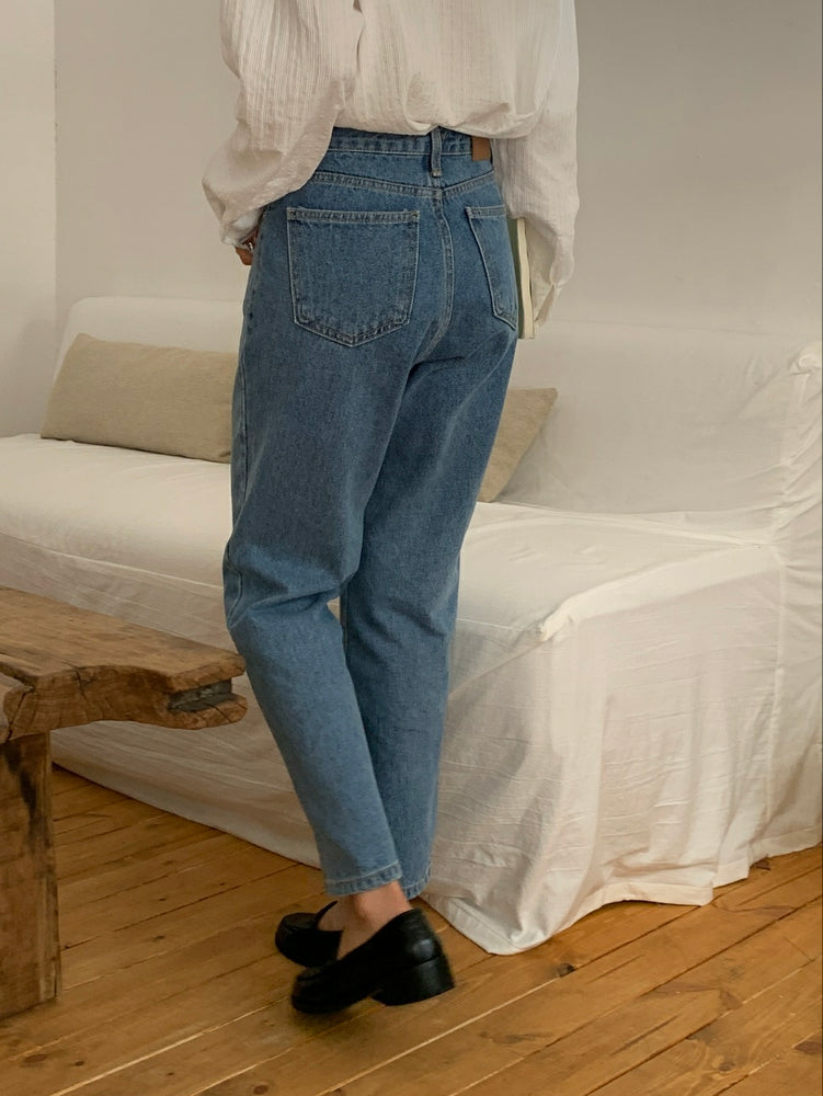 
                  
                    MUST DENIM PANTS (3COLORS)
                  
                